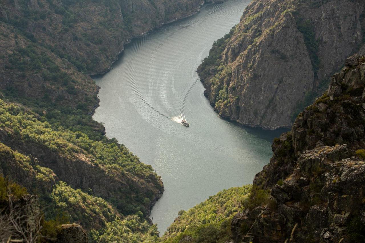 Alojamiento Turistico Caxide Parada De Sil Ribeira Sacra Eksteriør bilde