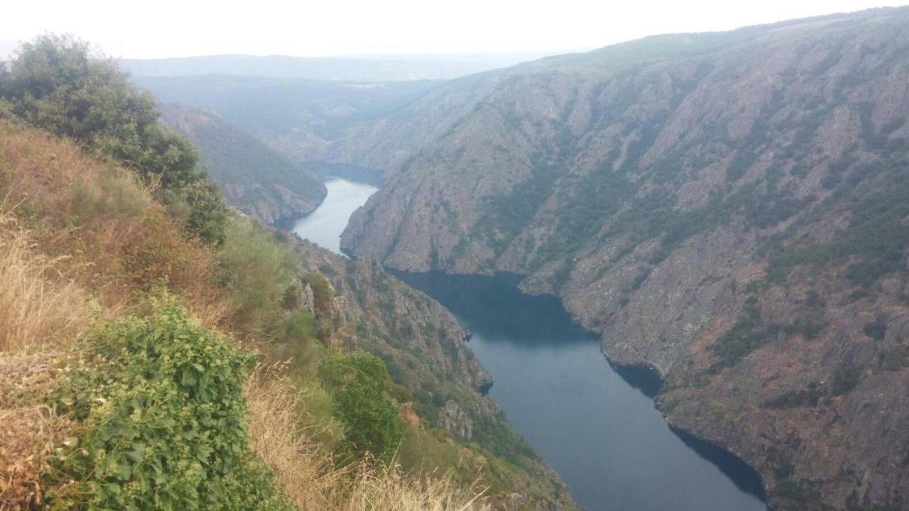 Alojamiento Turistico Caxide Parada De Sil Ribeira Sacra Eksteriør bilde